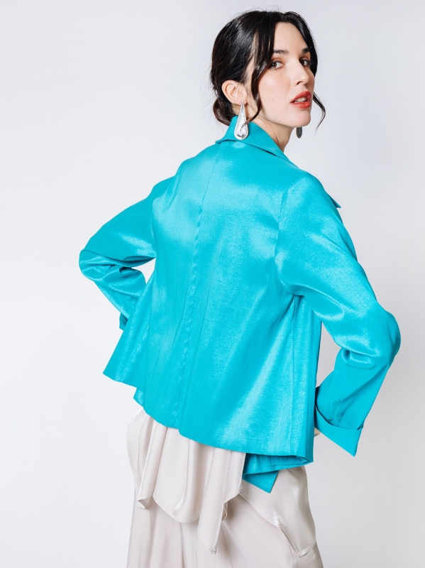 Long jacket in stretch shantung