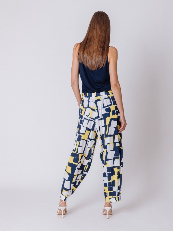 Optical print trousers