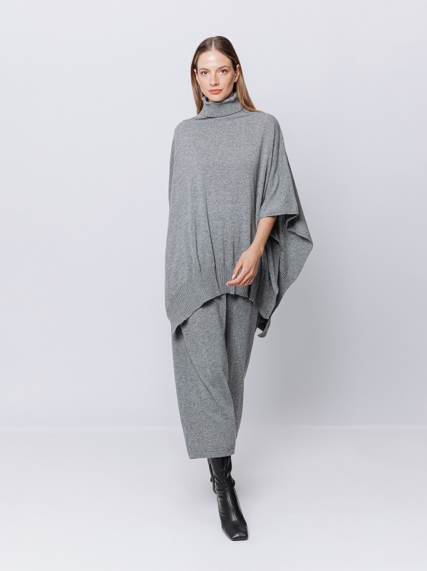 Gentle Touch Maxi Poncho