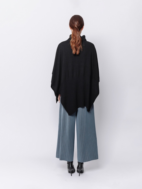 Gentle Touch Maxi Poncho