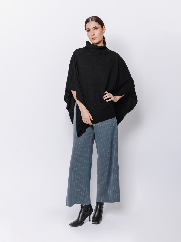 Gentle Touch Maxi Poncho