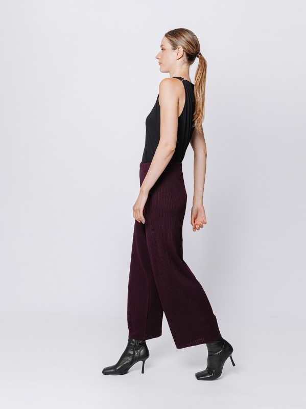 Gaucho trousers in ribbed knit