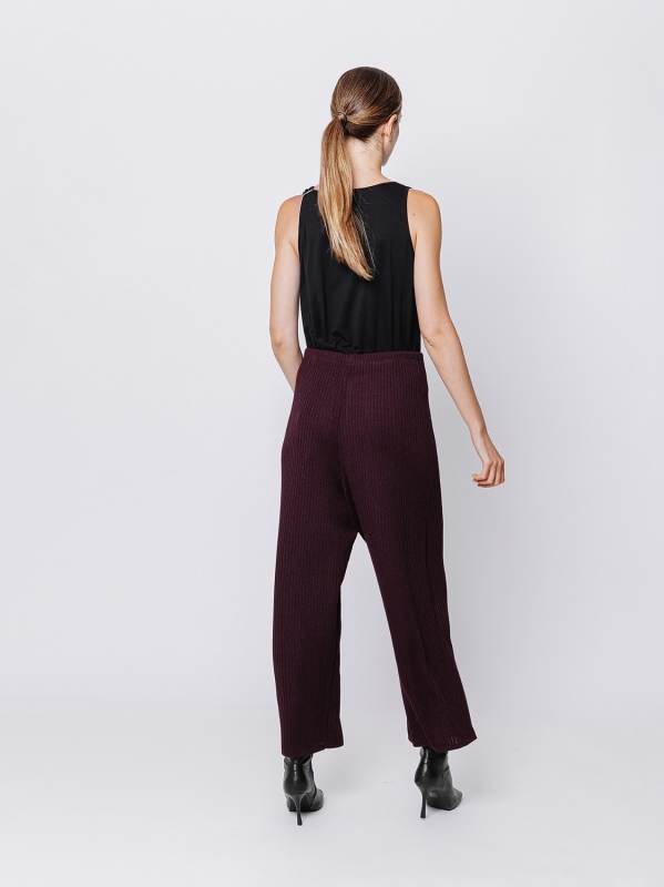 Gaucho trousers in ribbed knit