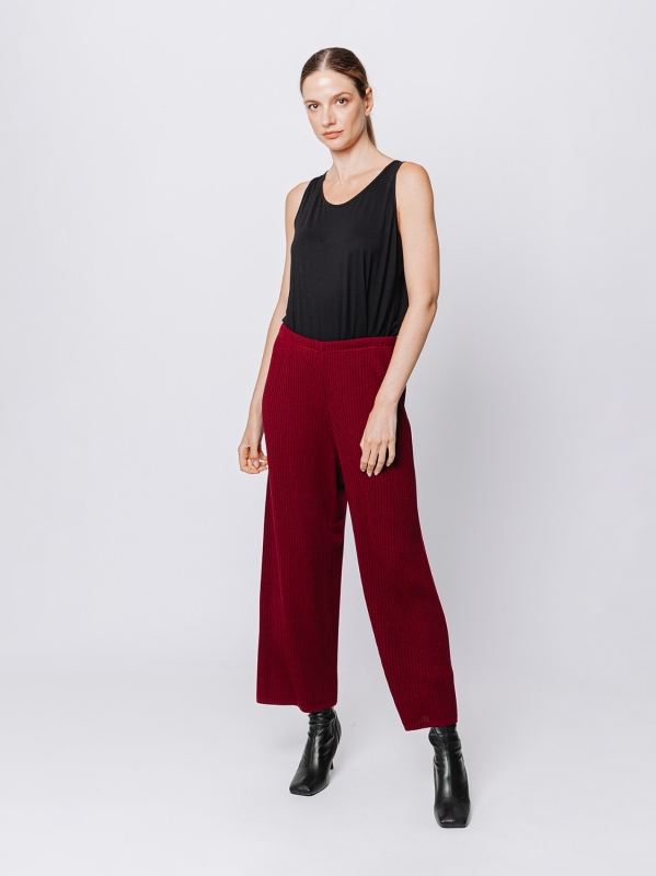 Gaucho trousers in ribbed knit