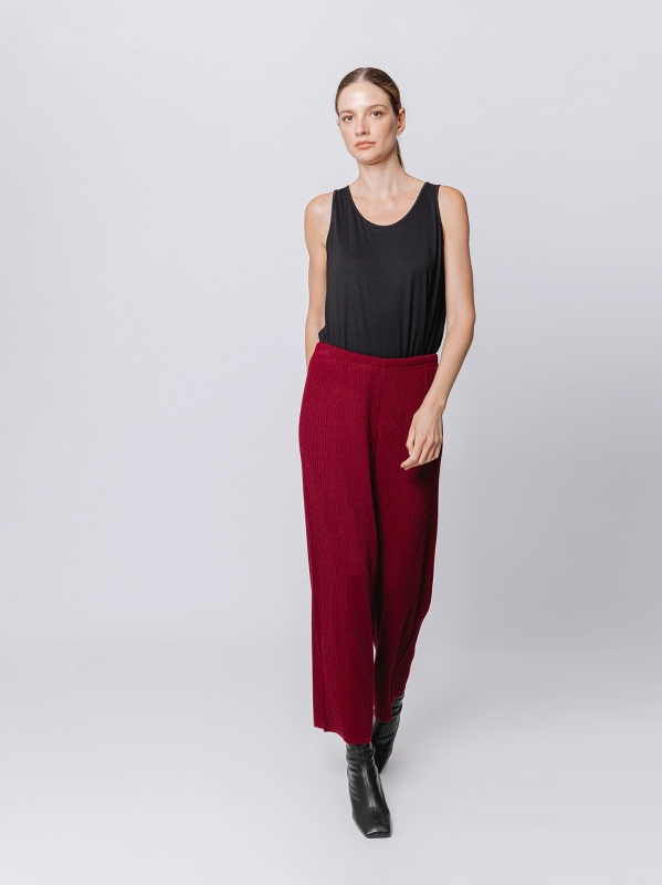 Gaucho trousers in ribbed knit