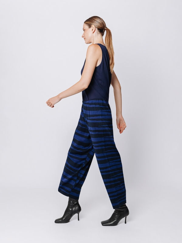 Gaucho trousers with irregular stripes