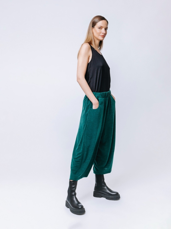 Wool jersey cropped trousers