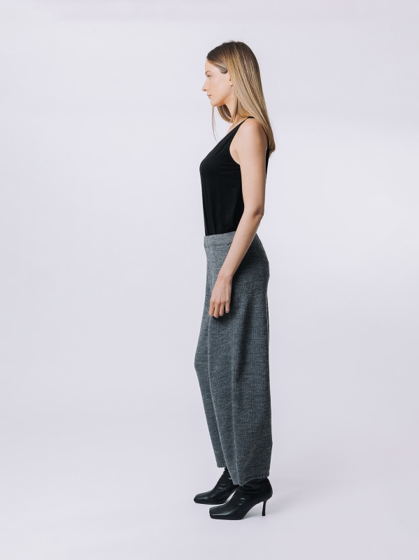 Knitted gaucho trousers