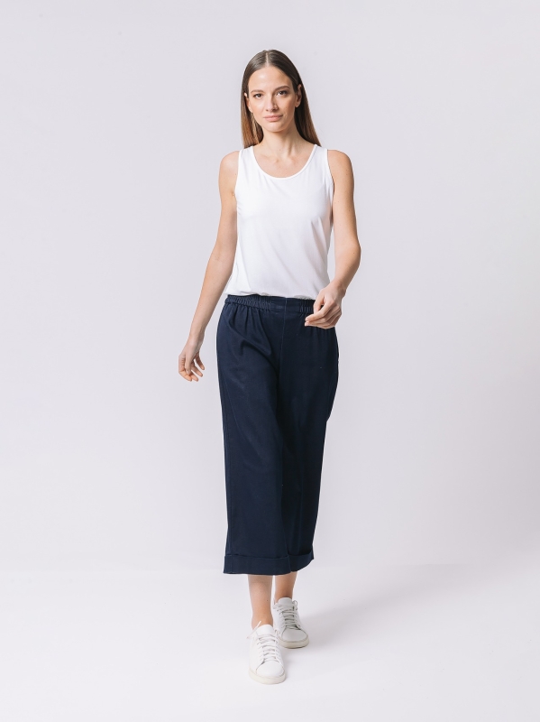 Cropped stretch jeans