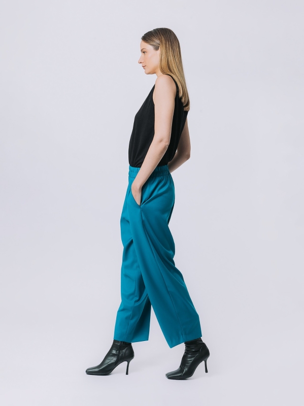 How to Wear Gaucho Pants - Creative Fashion